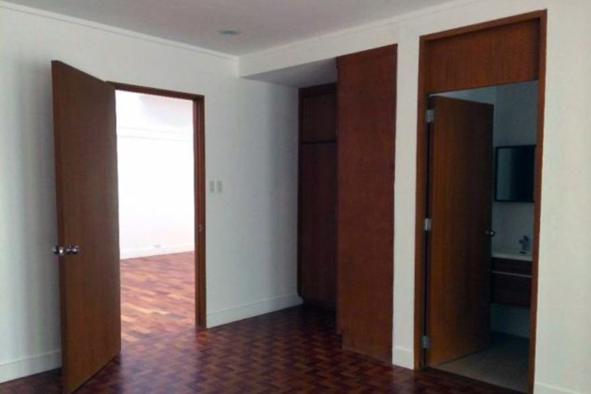 4 Bedroom House for Sale in Dasmariñas Village, Dasmariñas North, Makati, Metro Manila near MRT-3 Magallanes – photo 6