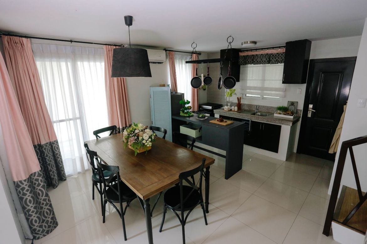 4 Bedroom House for Sale in Dela Paz Norte, San Fernando, Pampanga – photo 2
