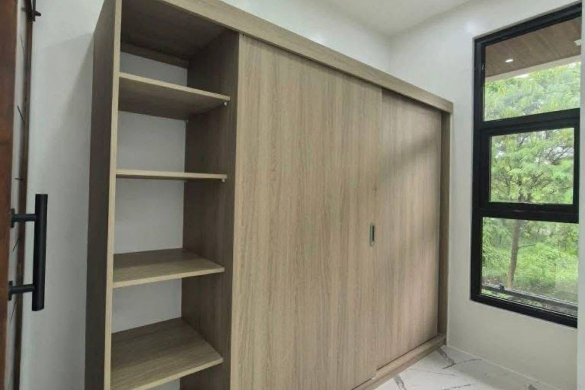4 Bedroom House for Sale in Dita, Santa Rosa, Laguna – photo 7