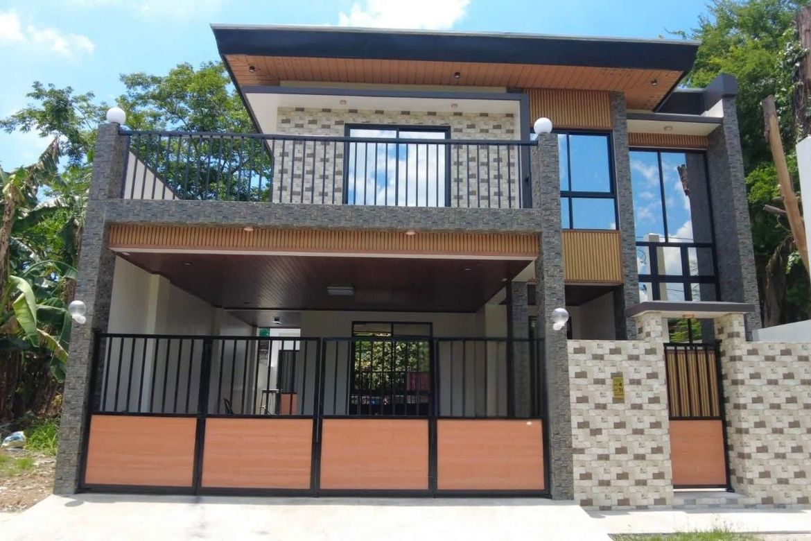 4 Bedroom House for Sale in Dita, Santa Rosa, Laguna