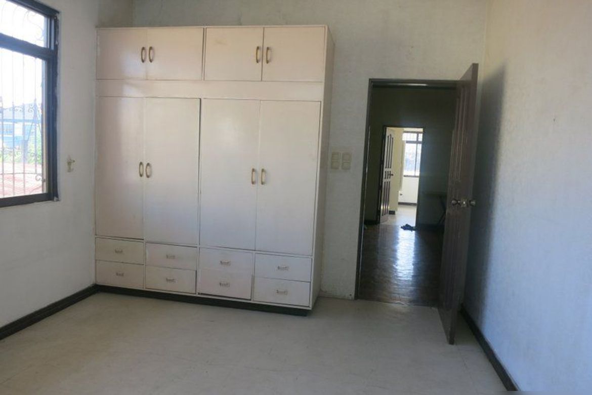 4 Bedroom House for Sale in Don Bosco, Parañaque, Metro Manila – photo 6