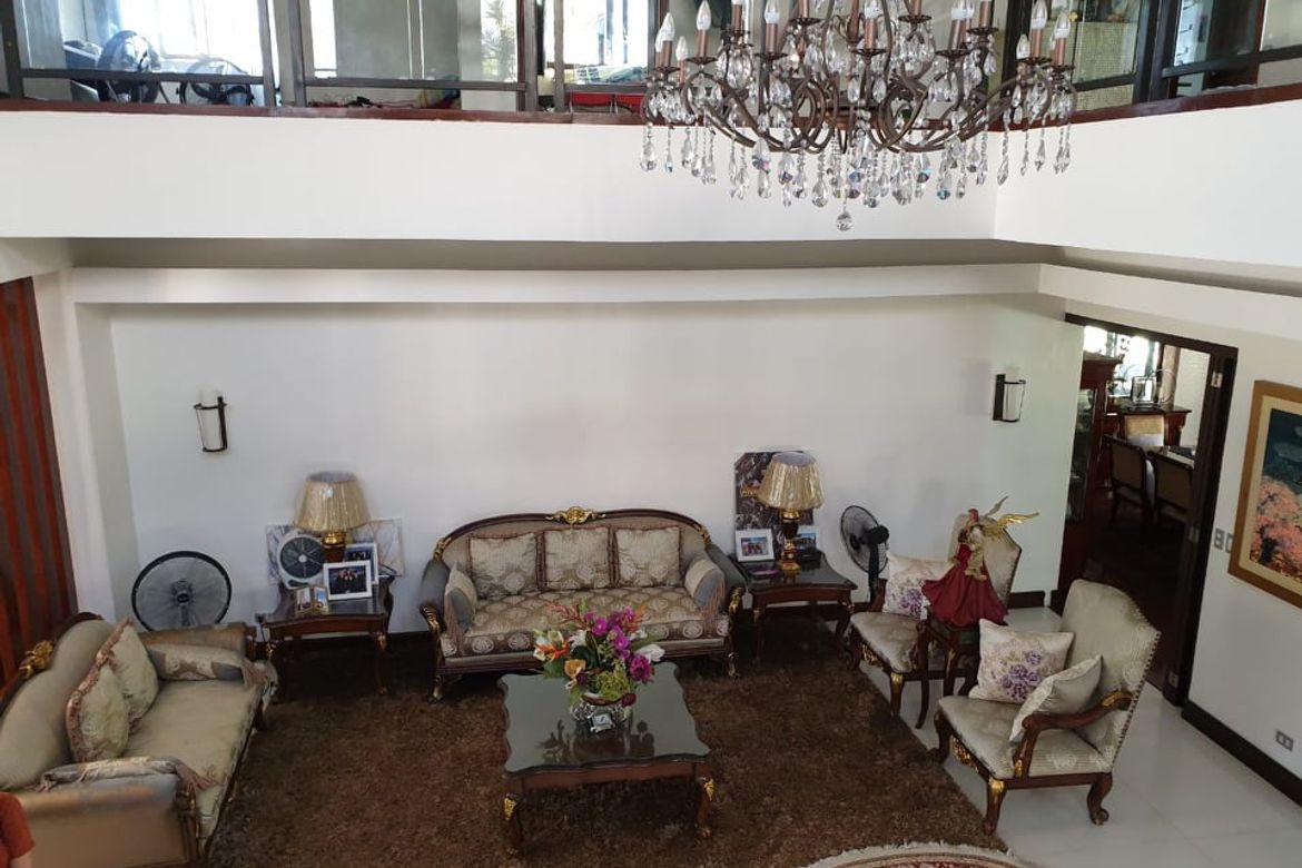 4 Bedroom House for Sale in Don Galo, Parañaque, Metro Manila – photo 3