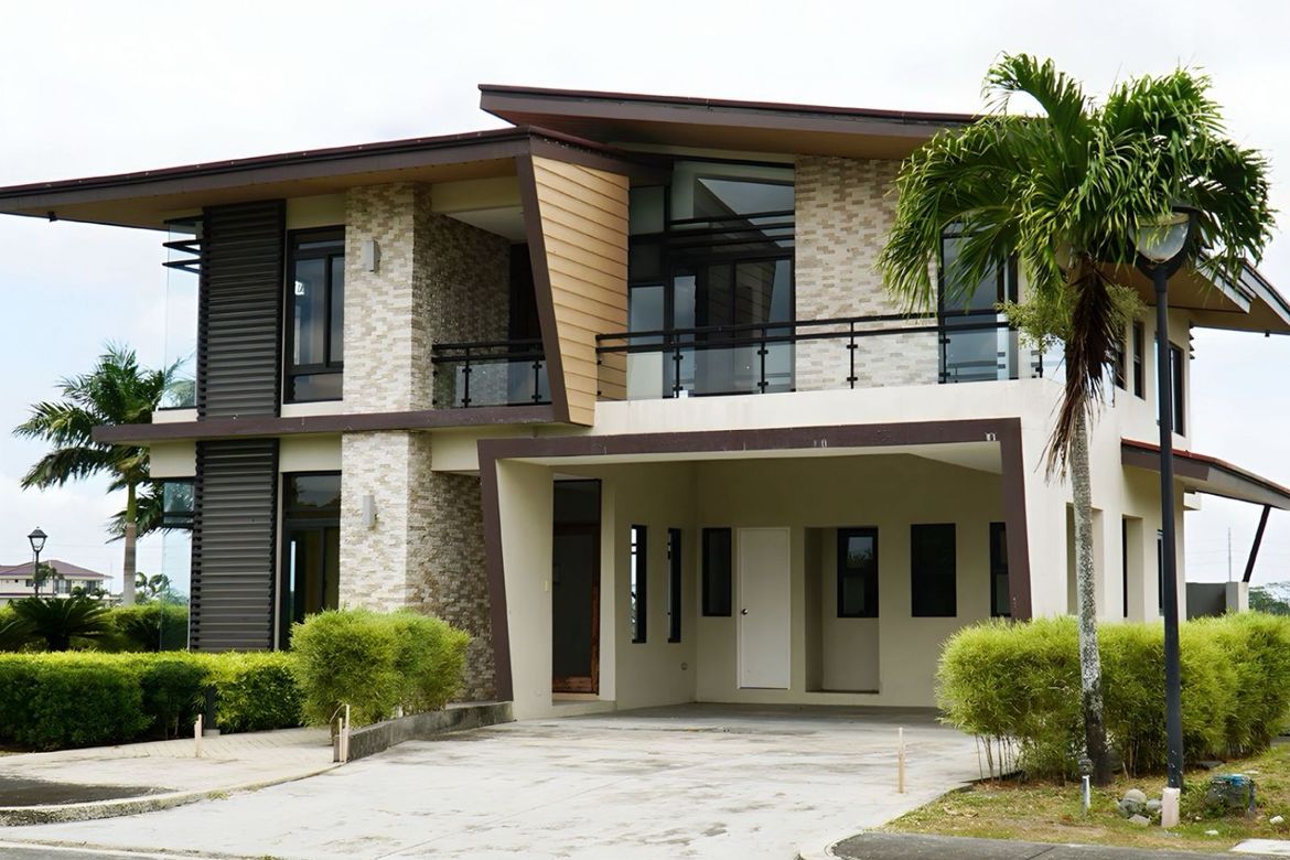 4 Bedroom House for Sale in Don Jose, Santa Rosa, Laguna