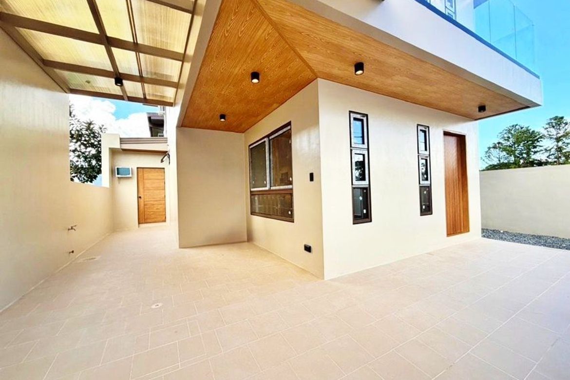 4 Bedroom House for Sale in Don Jose, Santa Rosa, Laguna – photo 2
