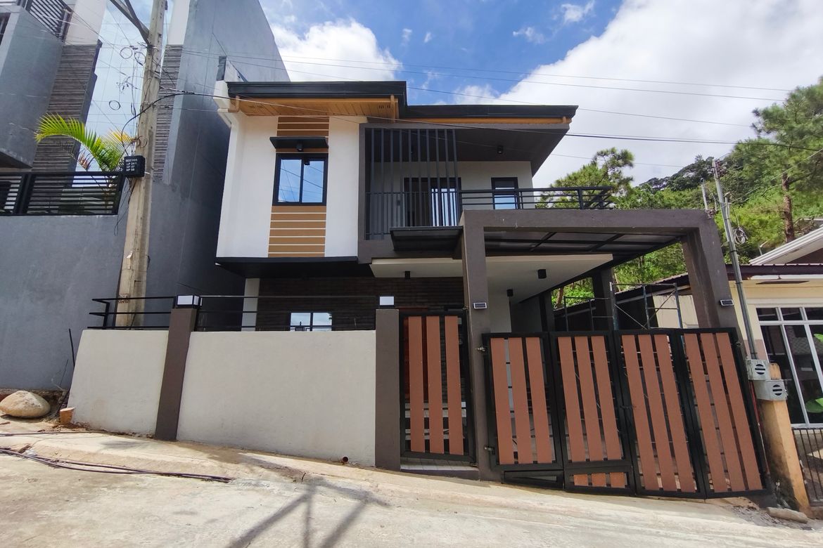 4 Bedroom House for Sale in Dontogan, Baguio, Benguet
