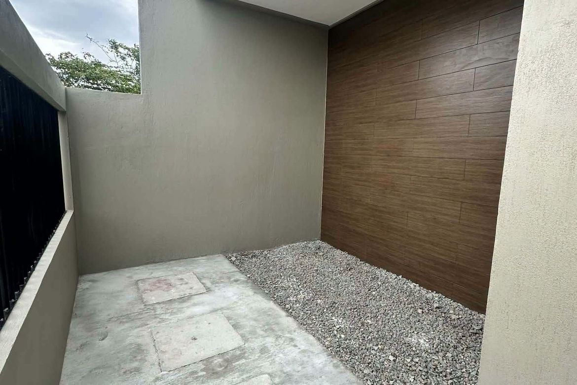 4 Bedroom House for Sale in Estefania, Bacolod, Negros Occidental – photo 4