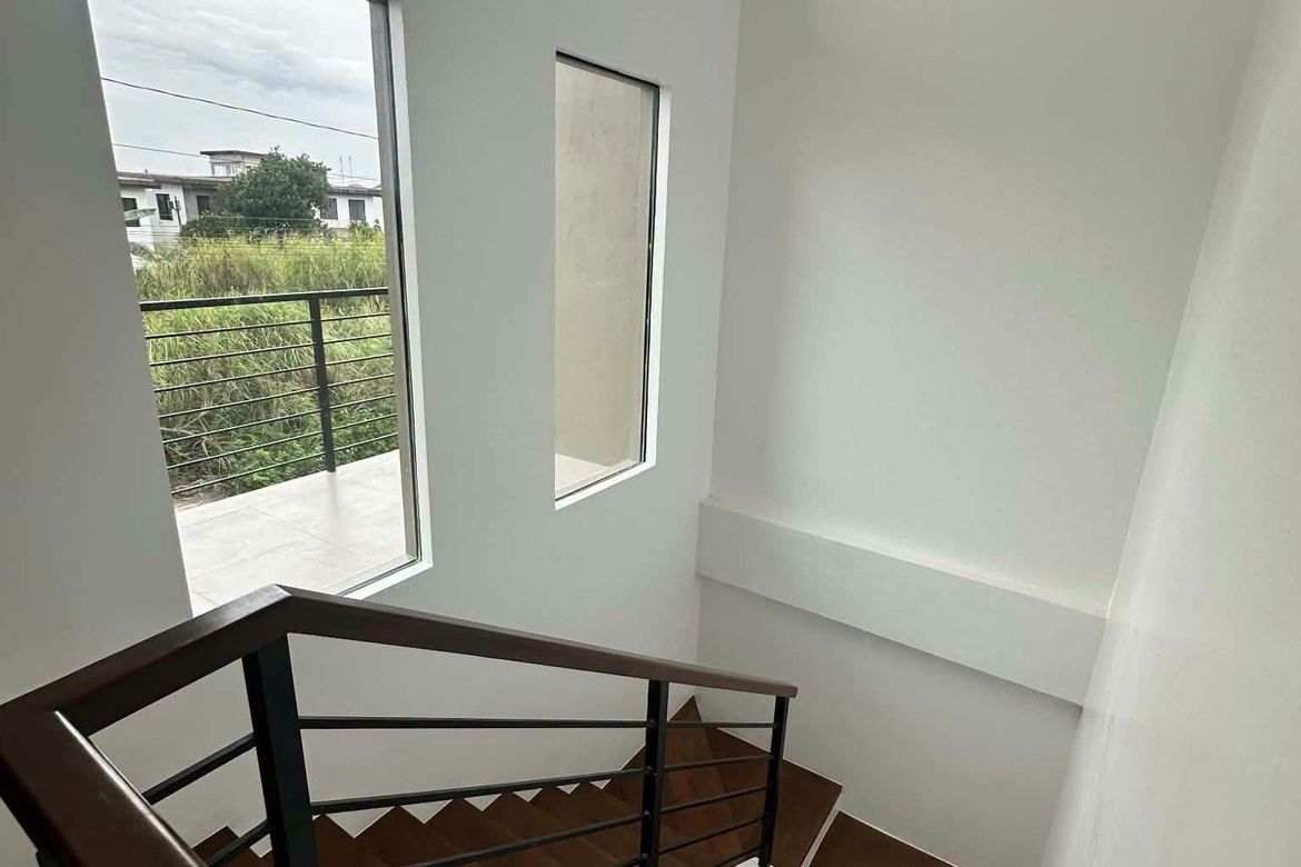 4 Bedroom House for Sale in Estefania, Bacolod, Negros Occidental – photo 7