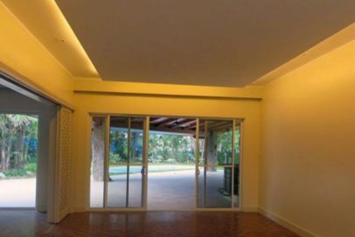 4 Bedroom House for Sale in Forbes Park North, Makati, Metro Manila near MRT-3 Buendia