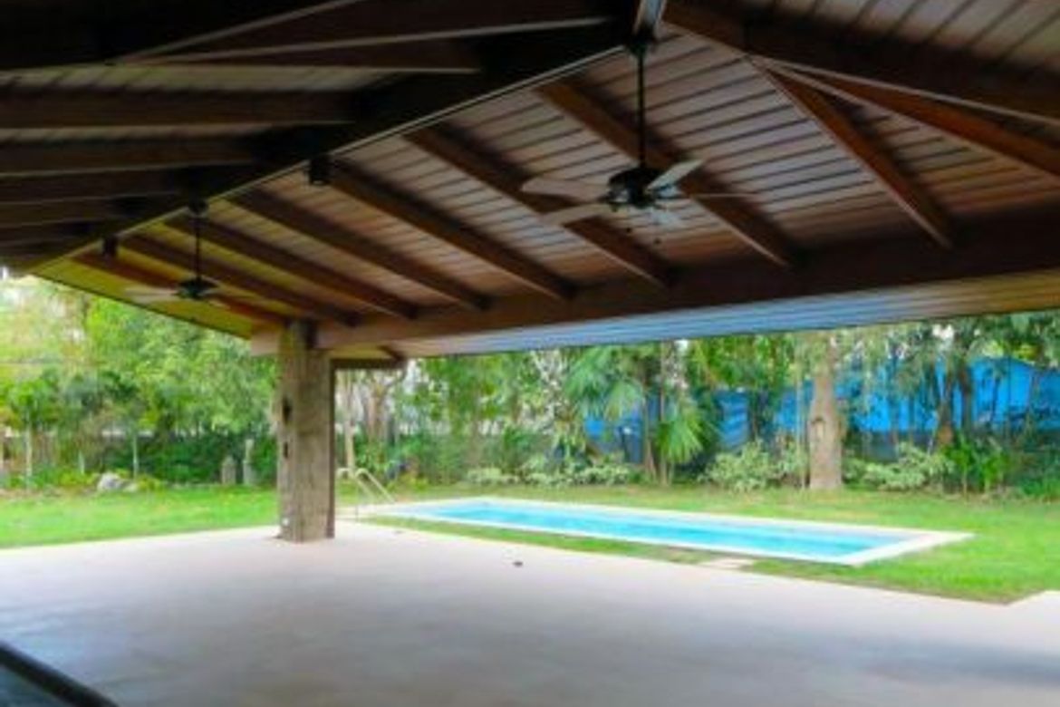 4 Bedroom House for Sale in Forbes Park North, Makati, Metro Manila near MRT-3 Buendia – photo 3