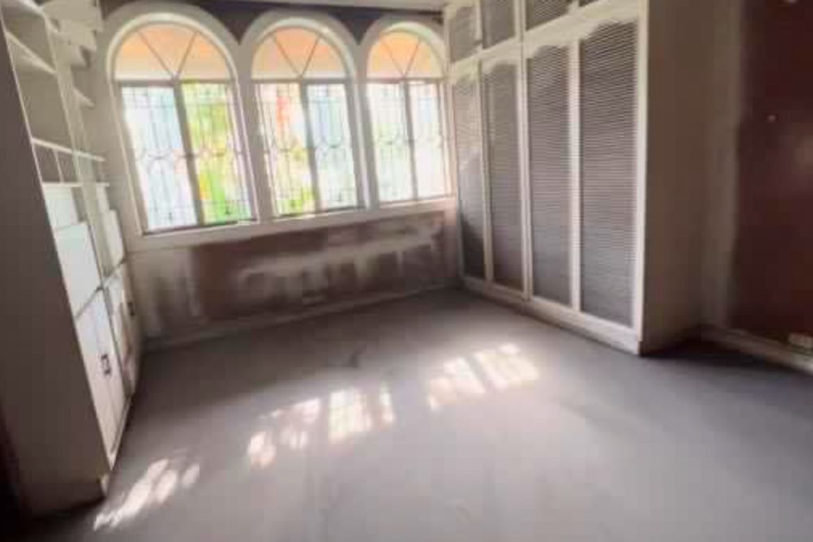 4 Bedroom House for Sale in Greenhills, San Juan, Metro Manila near MRT-3 Santolan – photo 6