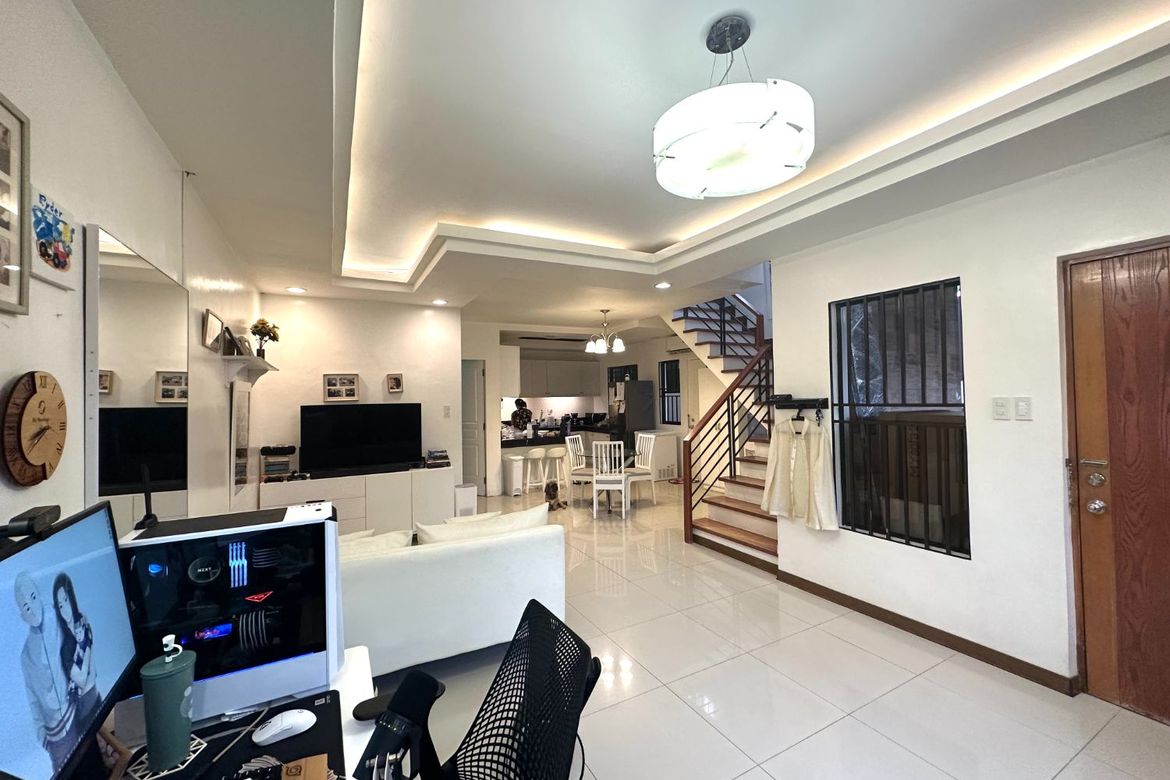 4 Bedroom House for Sale in Greenwoods Executive Village - Cainta, San Andres, Cainta, Rizal