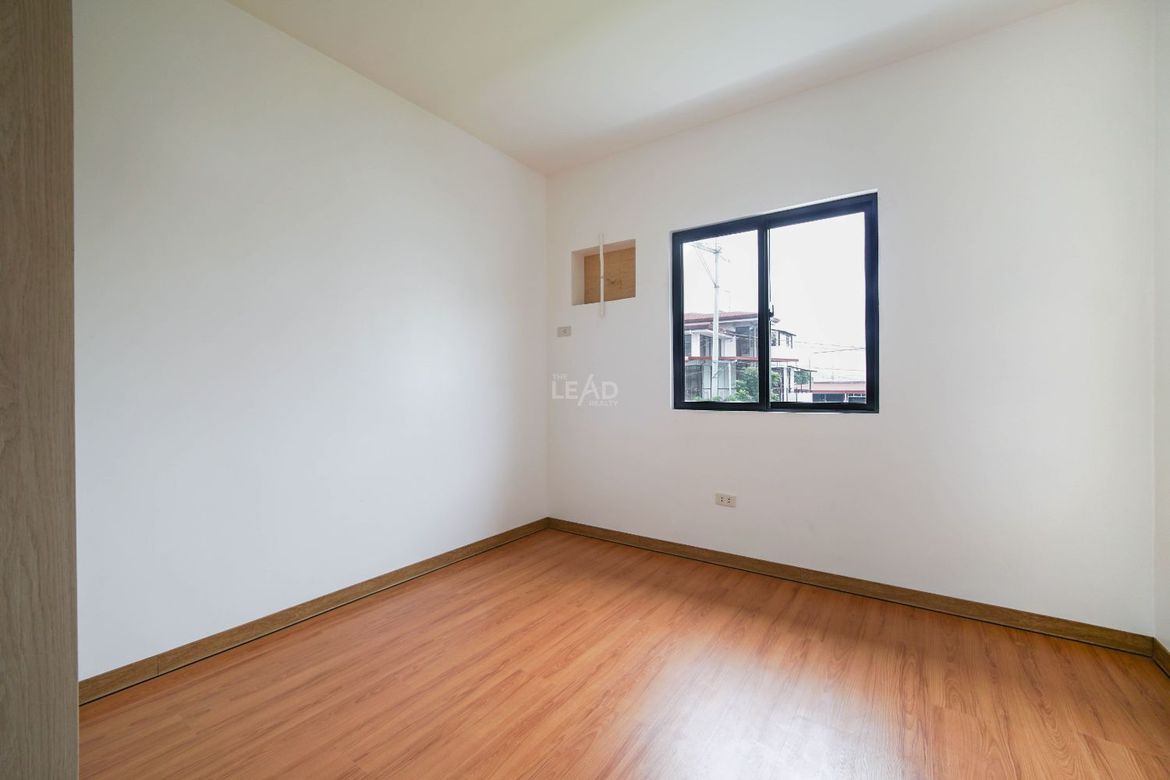 4 Bedroom House for Sale in Greenwoods Executive Village, San Miguel, Pasig, Metro Manila – photo 5