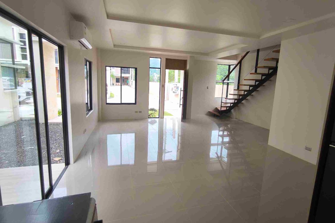 4 Bedroom House for Sale in Guadalupe, Cebu City, Cebu – photo 8