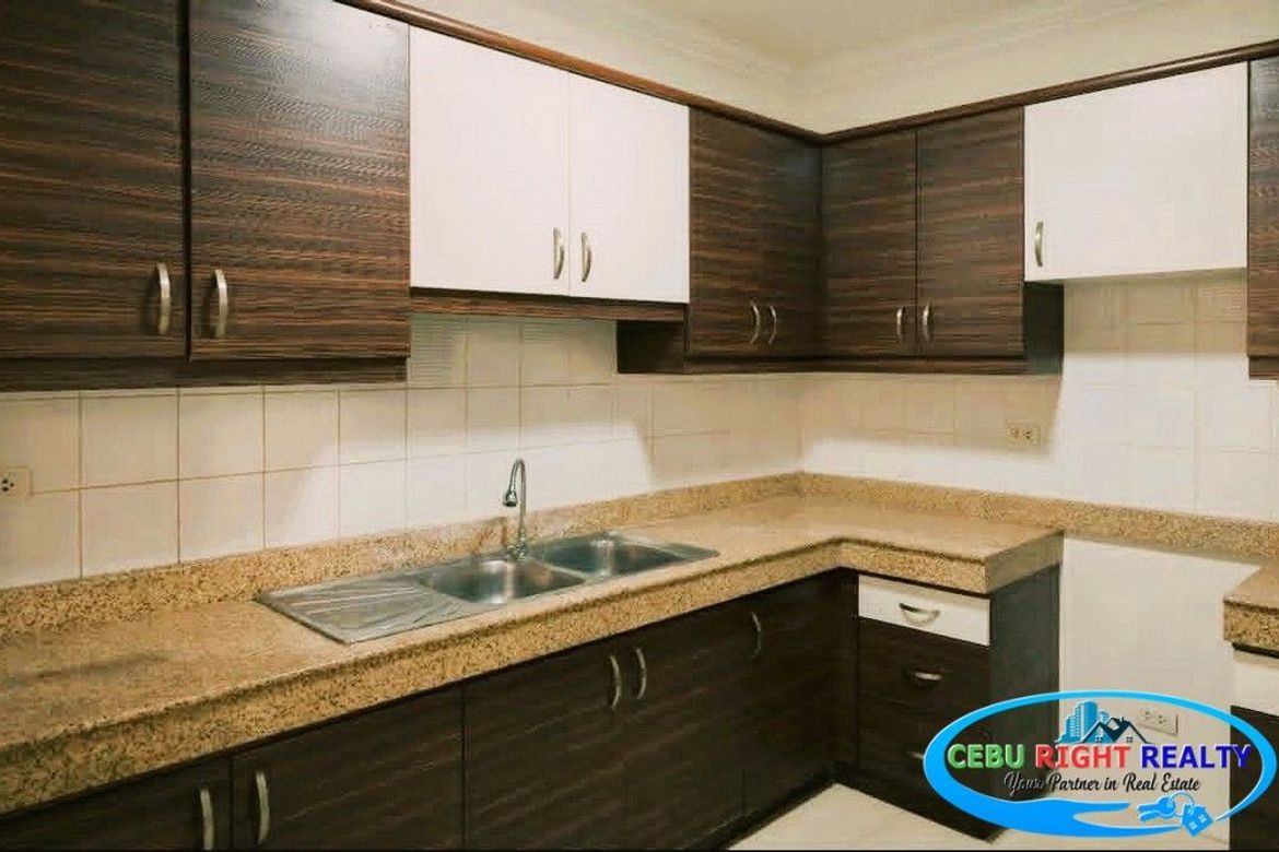 4 Bedroom House for Sale in Guadalupe, Cebu City, Cebu – photo 2
