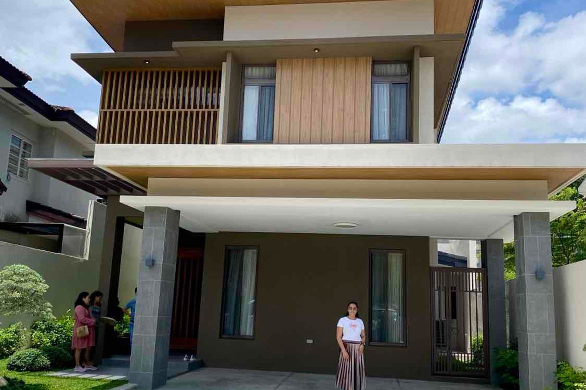 4 Bedroom House for Sale in Guadalupe, Cebu City, Cebu