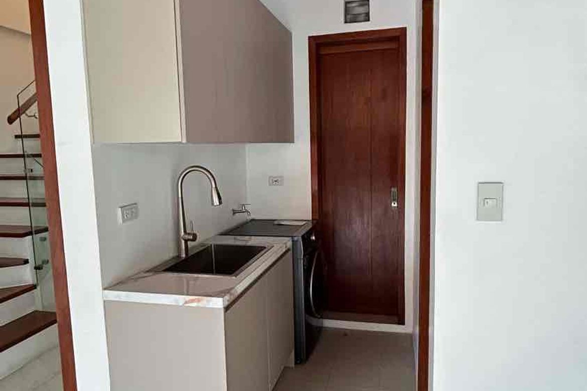 4 Bedroom House for Sale in Hagdang Bato Itaas, Mandaluyong, Metro Manila – photo 3