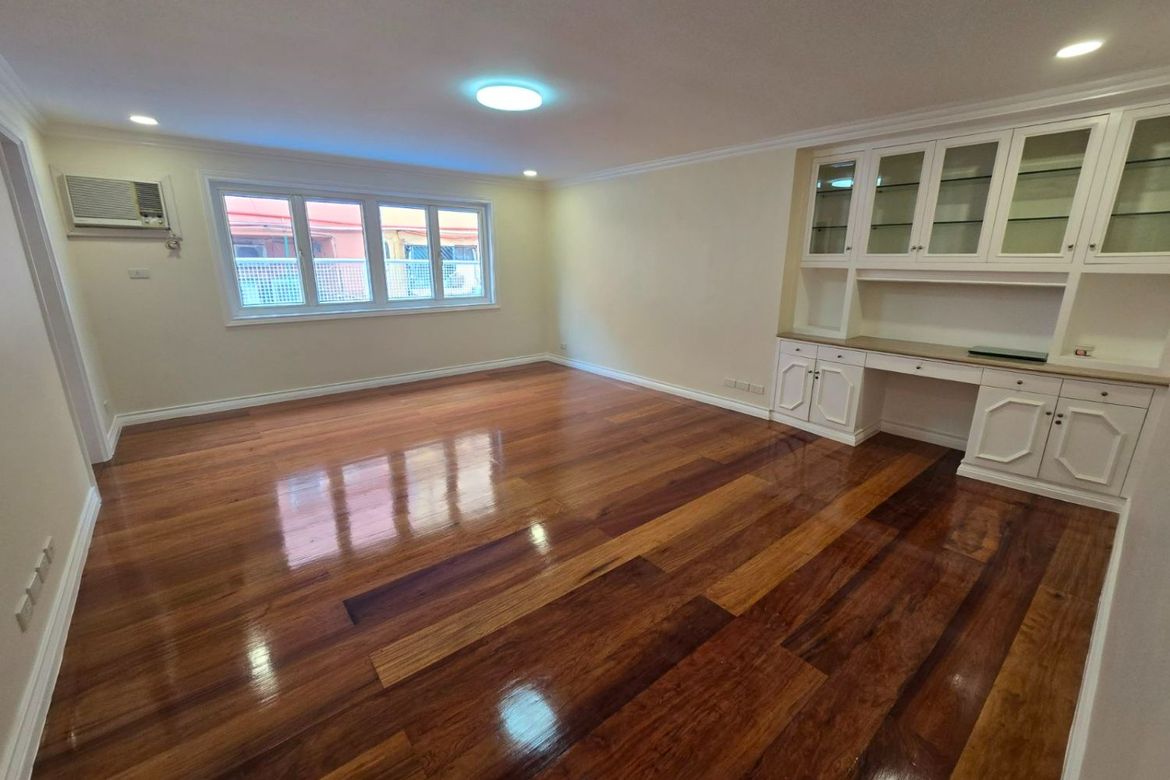 4 Bedroom House for Sale in Highway Hills, Mandaluyong, Metro Manila near MRT-3 Shaw Boulevard