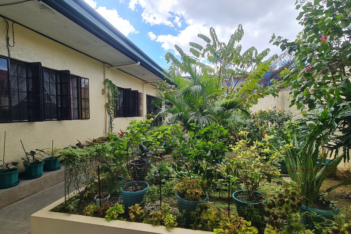 4 Bedroom House for Sale in Holy Spirit, Quezon City, Metro Manila – photo 7