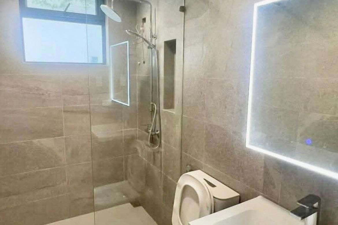 4 Bedroom House for Sale in Horseshoe, Quezon City, Metro Manila near LRT-2 Betty Go-Belmonte – photo 3