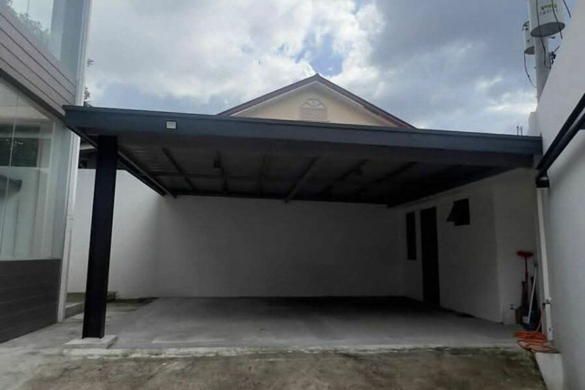 4 Bedroom House for Sale in Horseshoe, Quezon City, Metro Manila near LRT-2 Betty Go-Belmonte – photo 4