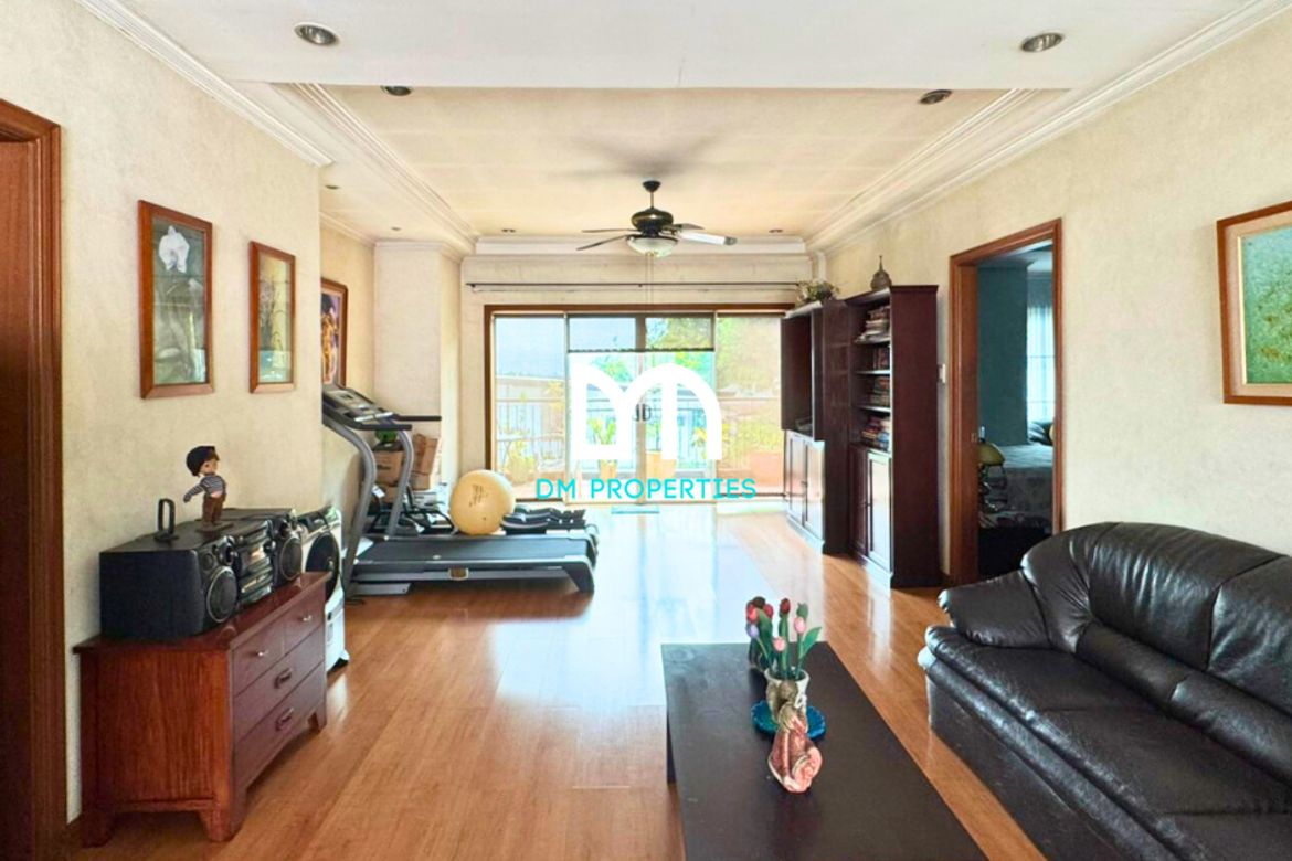 4 Bedroom House for Sale in Industrial Valley, Marikina, Metro Manila near LRT-2 Katipunan – photo 2