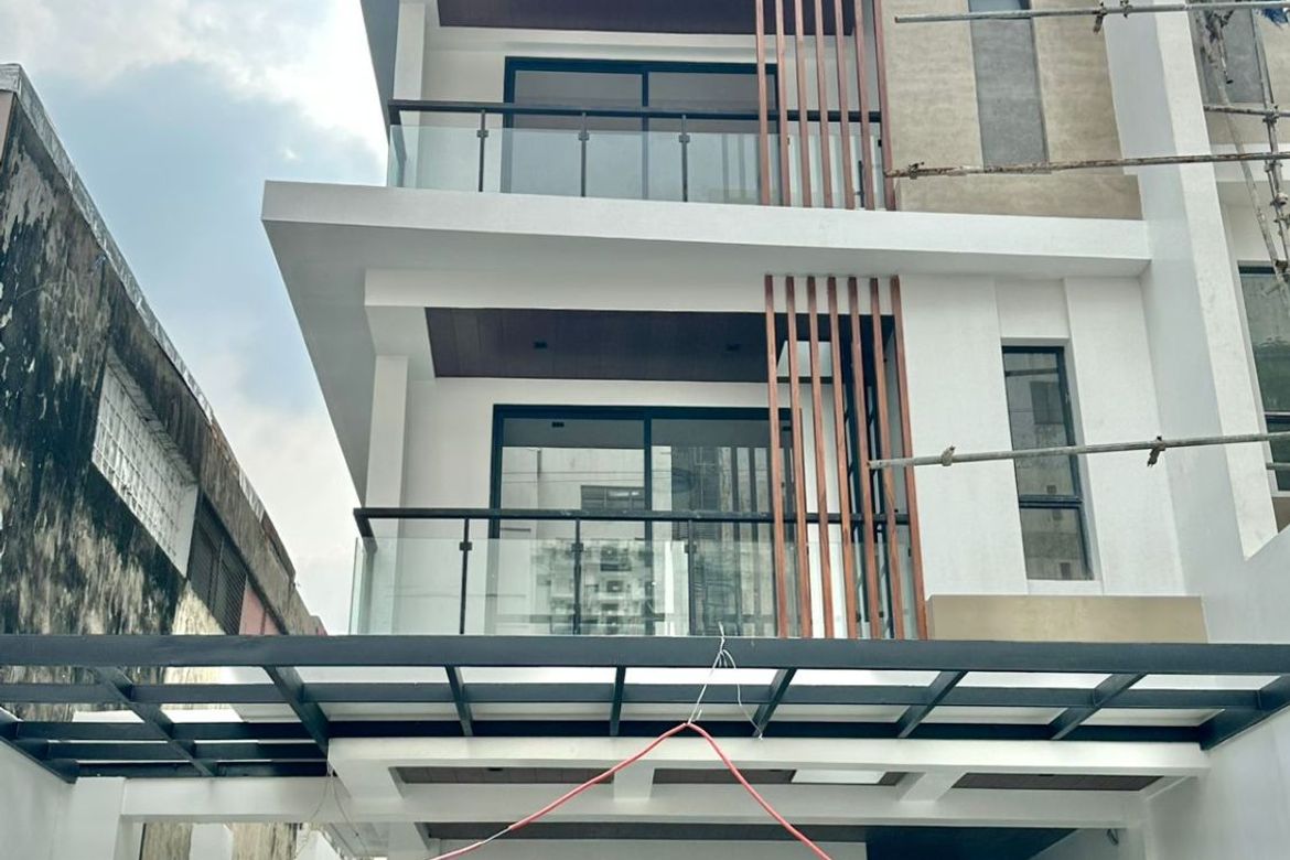 4 Bedroom House for Sale in Kapitolyo, Pasig, Metro Manila – photo 3