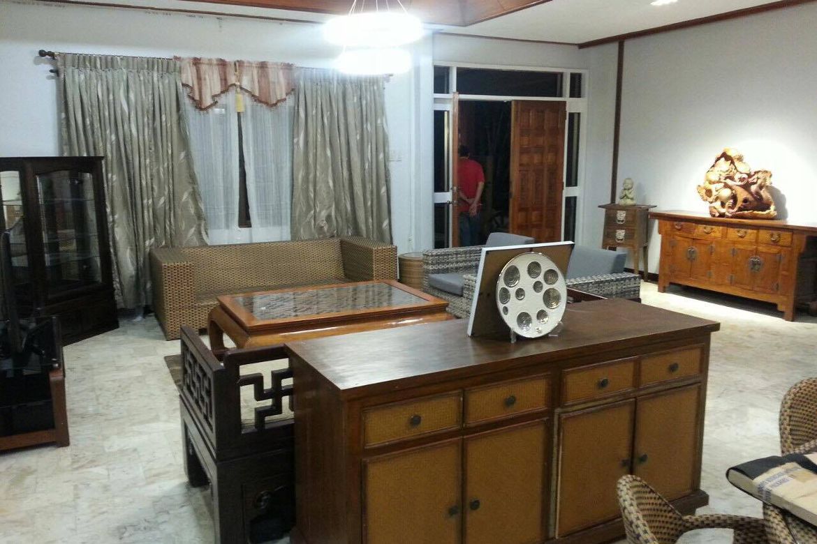 4 Bedroom House for Sale in Kasambagan, Cebu City, Cebu