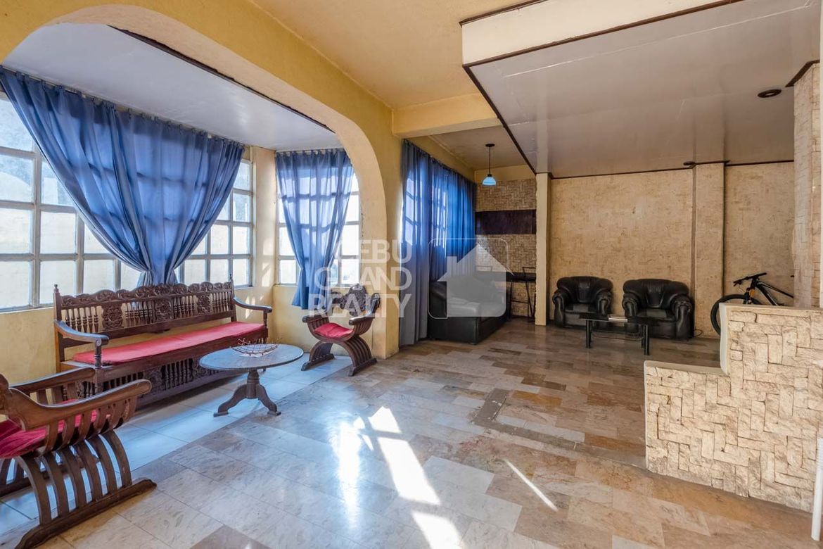 4 Bedroom House for Sale in Labogon, Mandaue, Cebu