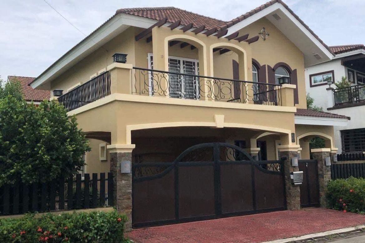 4 Bedroom House for Sale in Longos, Malolos, Bulacan