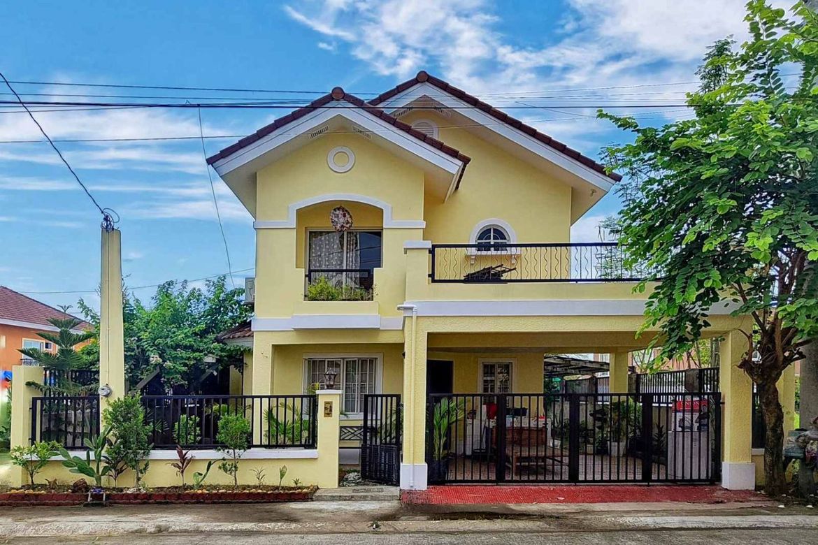 4 Bedroom House for Sale in Look 1st, Malolos, Bulacan
