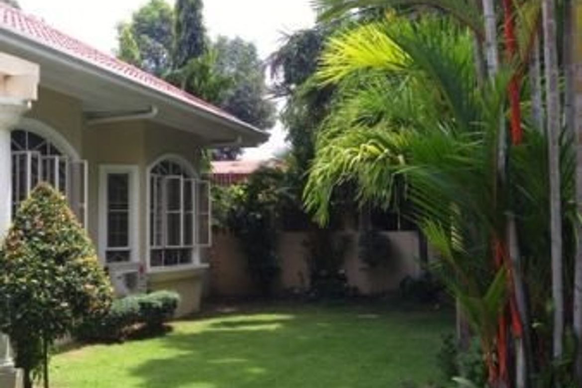 4 Bedroom House for Sale in Lourdes North West, Angeles, Pampanga – photo 8