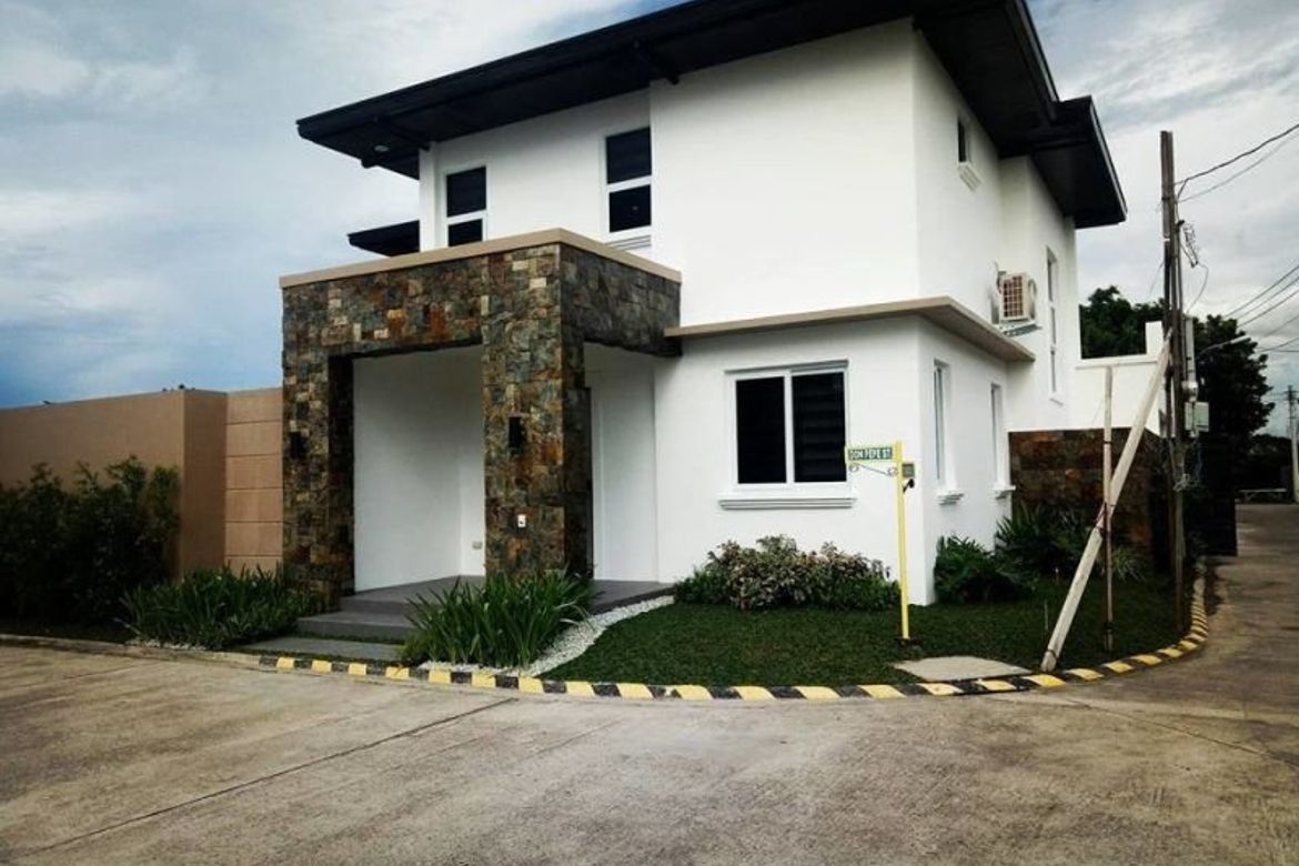 4 Bedroom House for Sale in Lourdes North West, Angeles, Pampanga