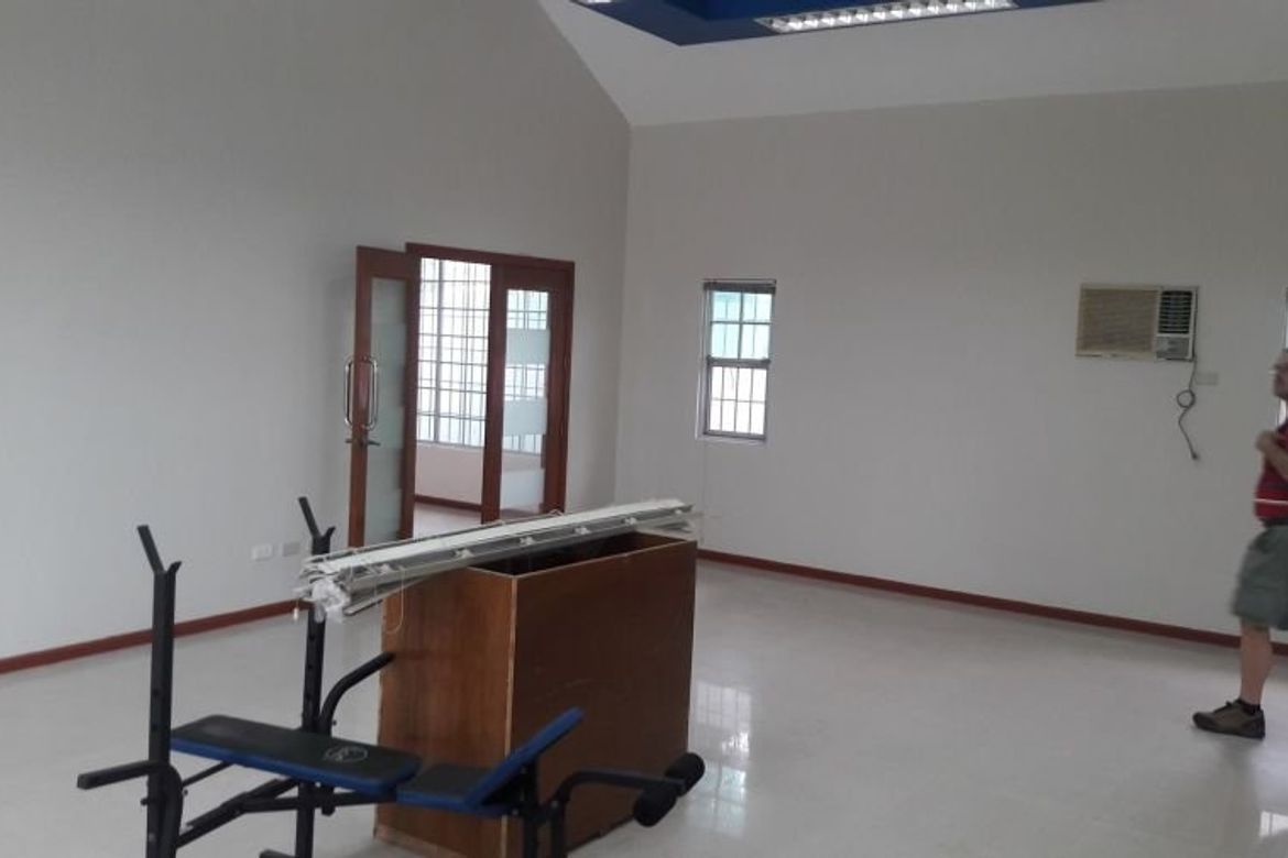 4 Bedroom House for Sale in Lourdes North West, Angeles, Pampanga – photo 5