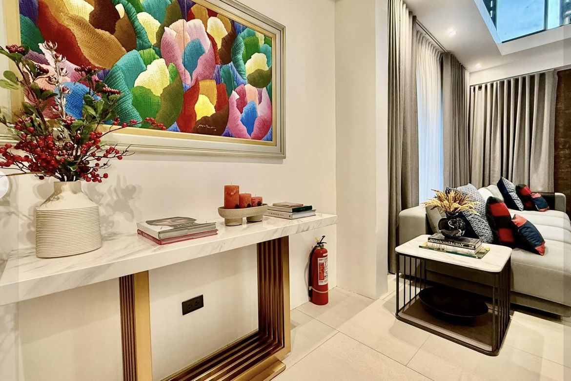 4 Bedroom House for Sale in LOYOLA GRAND VILLAS, Ramon Magsaysay, Quezon City, Metro Manila near LRT-1 Roosevelt – photo 8
