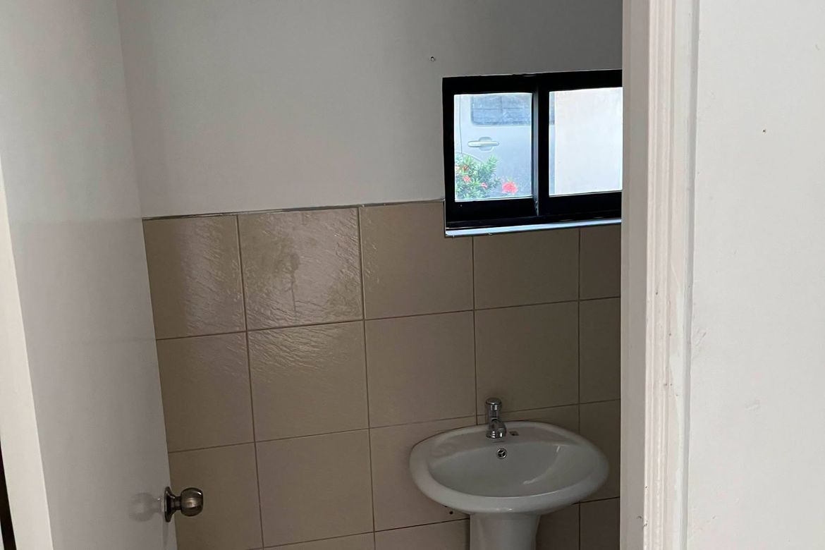 4 Bedroom House for Sale in Mabiga, Mabalacat, Pampanga – photo 8