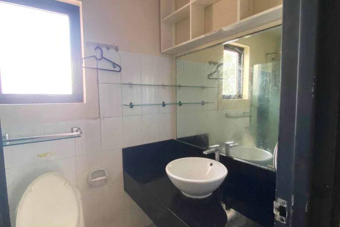 4 Bedroom House for Sale in Mahogany Place 3, Bagong Tanyag, Taguig, Metro Manila – photo 4