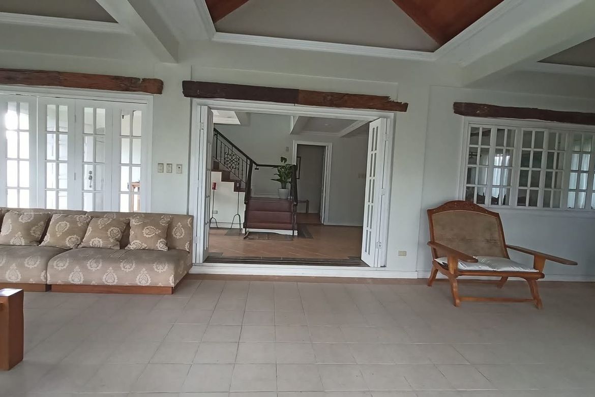4 Bedroom House for Sale in Maitim 2nd West, Tagaytay, Cavite – photo 8