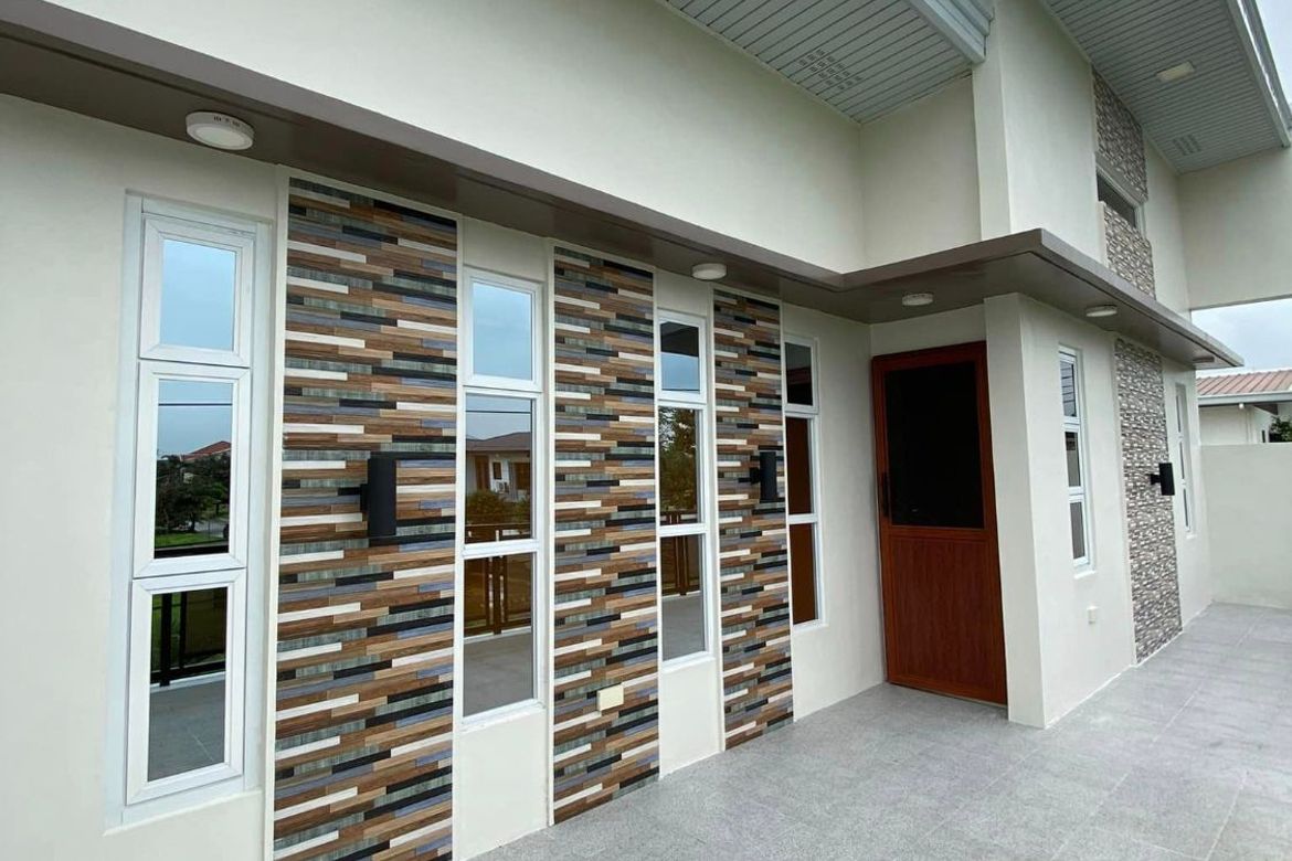 4 Bedroom House for Sale in Malabanias, Angeles, Pampanga – photo 2