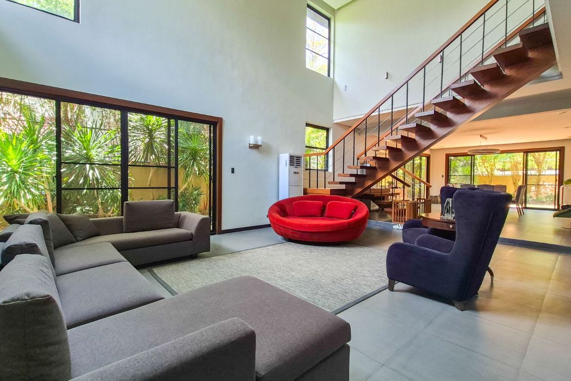 4 Bedroom House for Sale in Malanday, Marikina, Metro Manila – photo 2