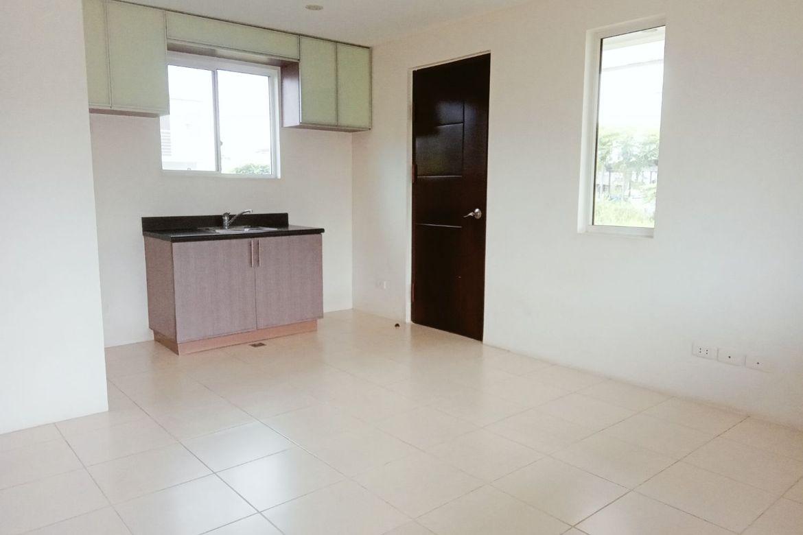 4 Bedroom House for Sale in Malitlit, Santa Rosa, Laguna – photo 4
