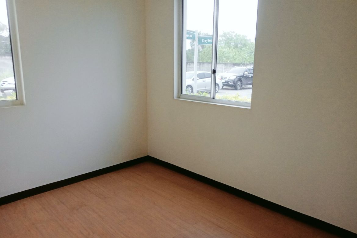 4 Bedroom House for Sale in Malitlit, Santa Rosa, Laguna – photo 7