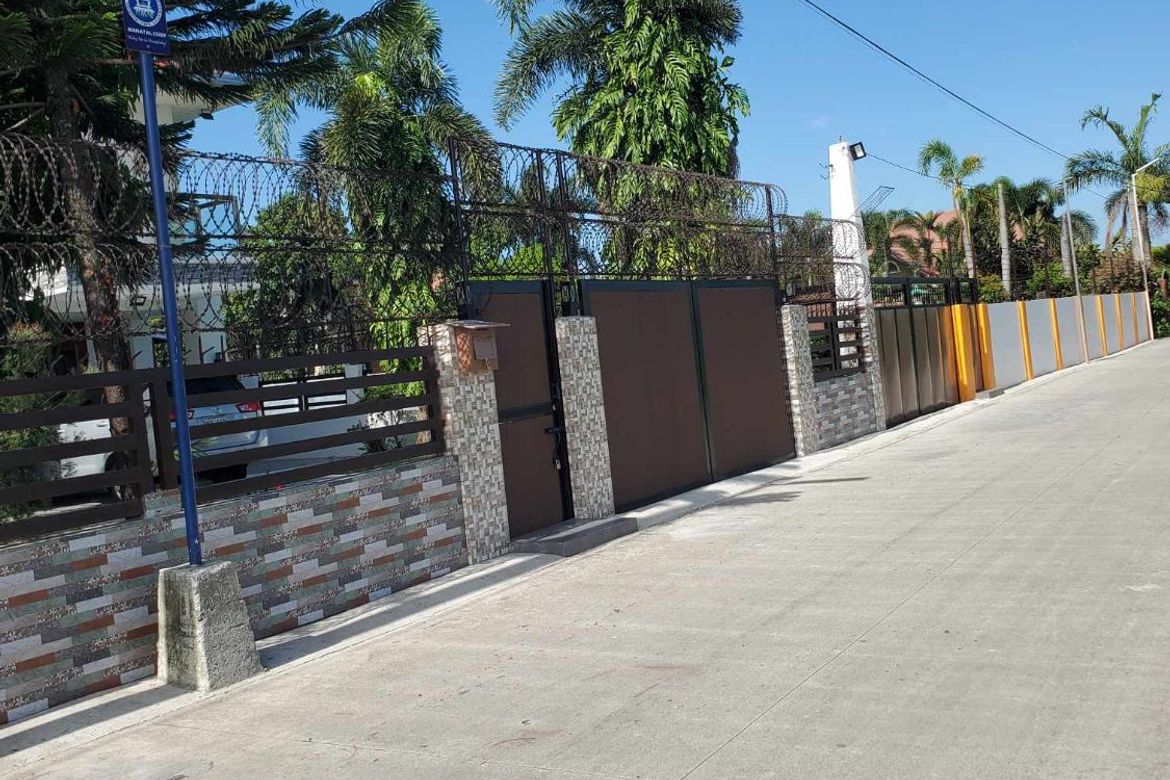 4 Bedroom House for Sale in Manatal, Pandi, Bulacan – photo 2