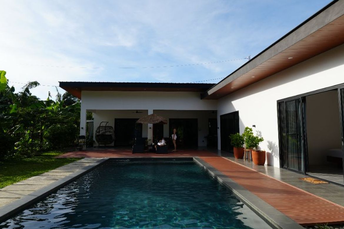 4 Bedroom House for Sale in Mangas I, Alfonso, Cavite