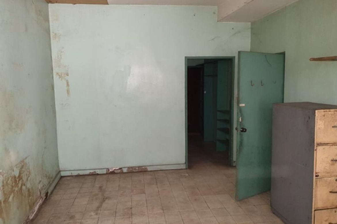 4 Bedroom House for Sale in Manila, Metro Manila near LRT-2 Legarda – photo 6