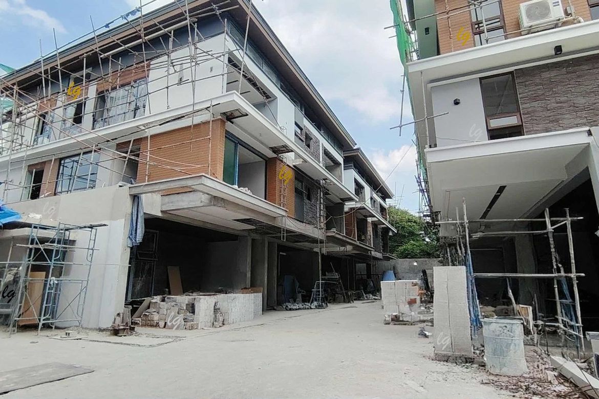 4 Bedroom House for Sale in Mariana, Quezon City, Metro Manila near LRT-2 Gilmore – photo 5
