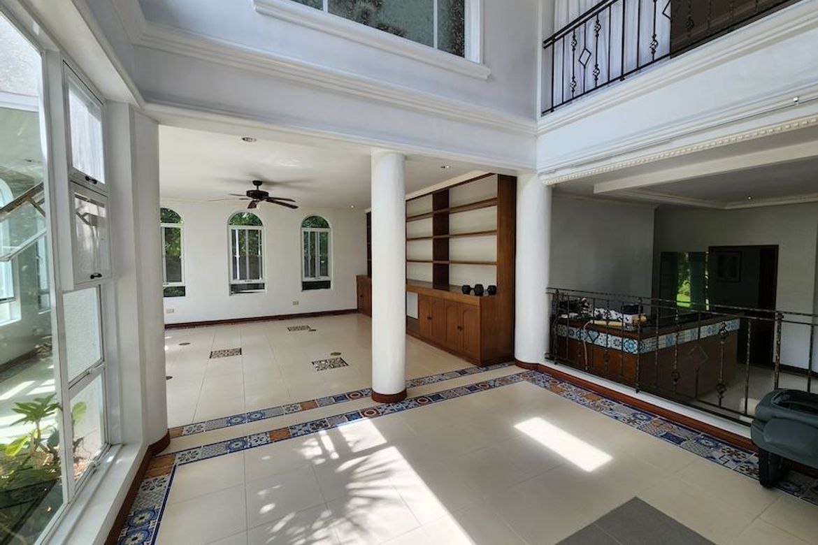 4 Bedroom House for Sale in Maunong, Calamba, Laguna – photo 2