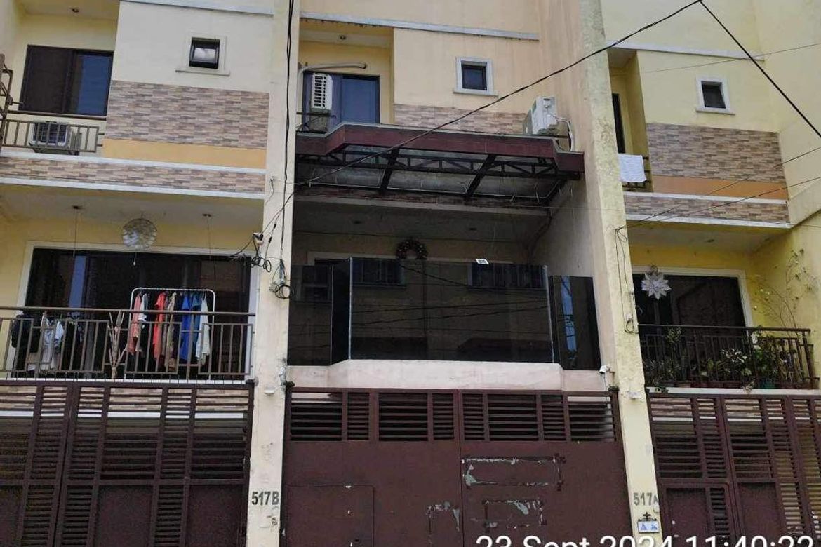 4 Bedroom House for Sale in Mauway, Mandaluyong, Metro Manila
