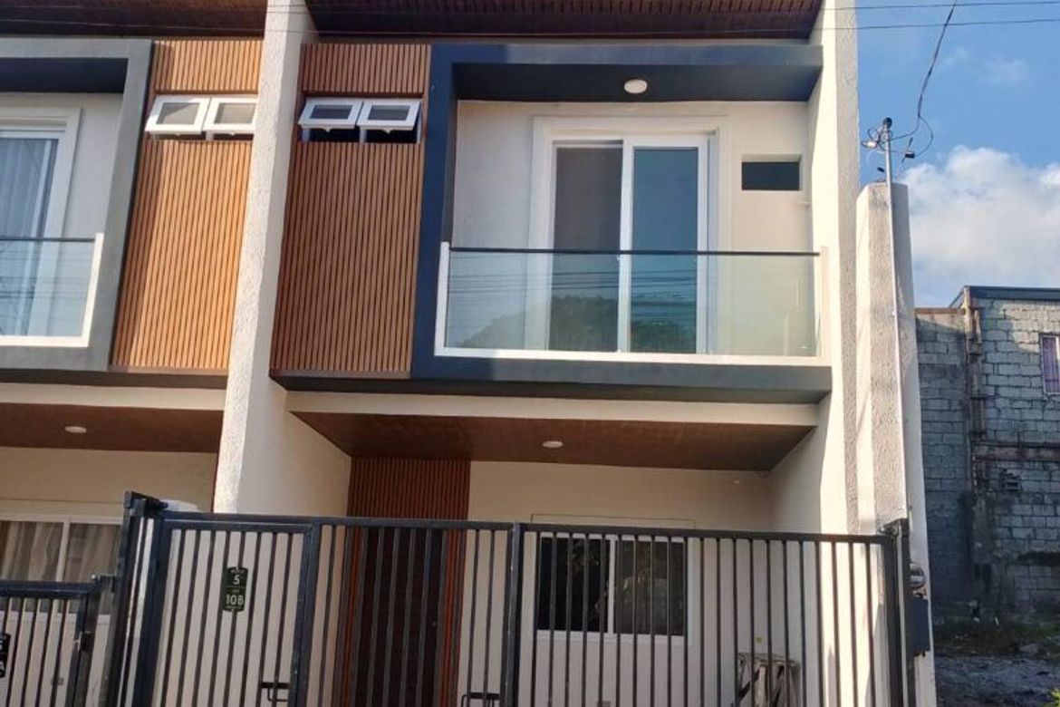 4 Bedroom House for Sale in Mayamot, Antipolo, Rizal