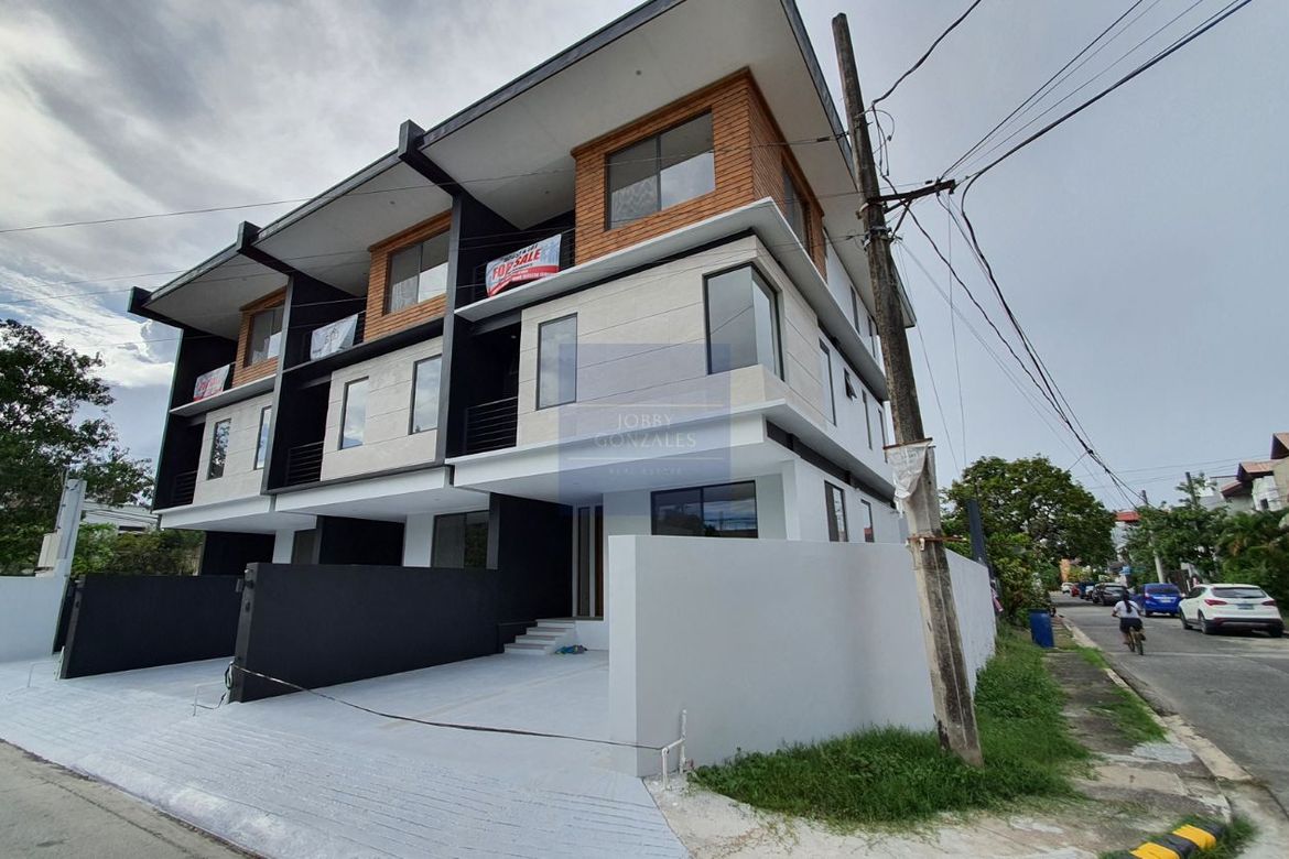 4 Bedroom House for Sale in Mayamot, Antipolo, Rizal
