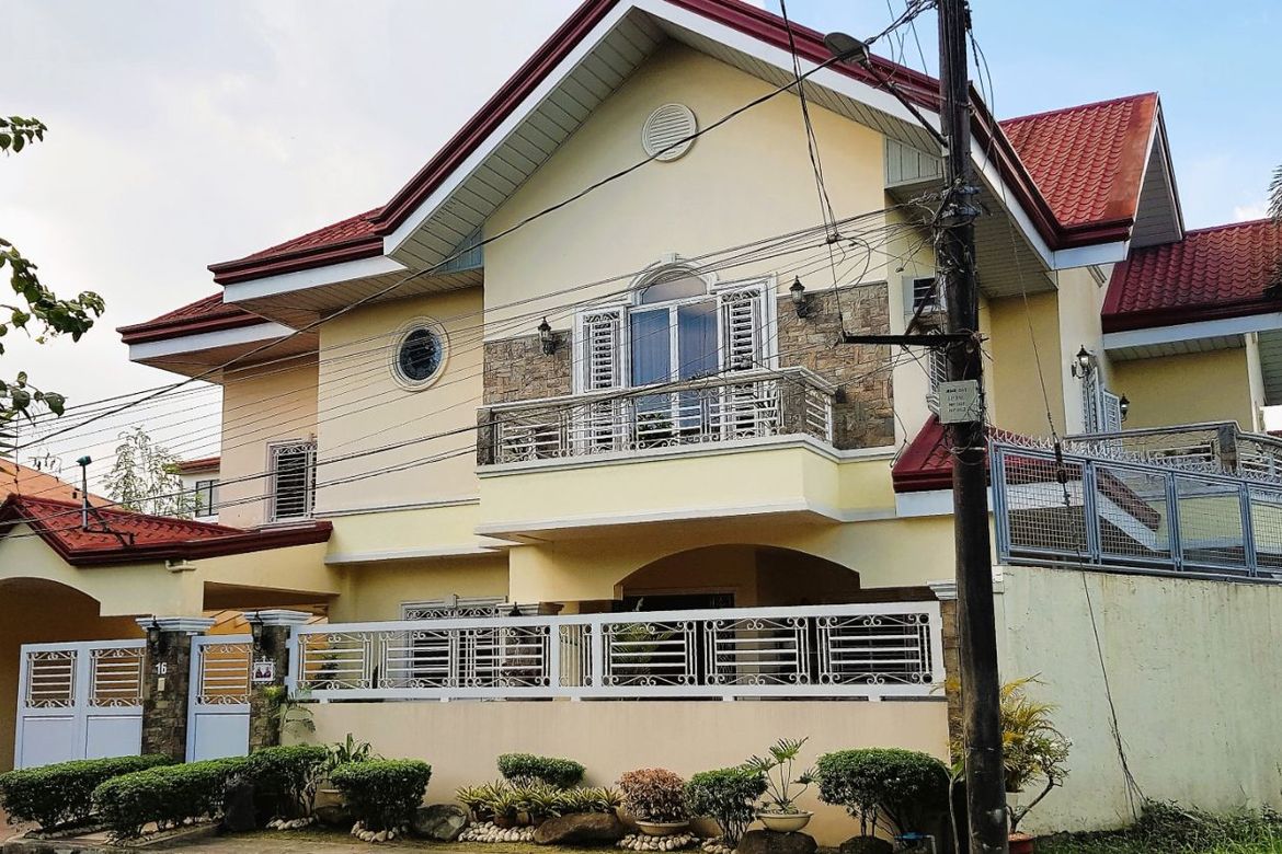 4 Bedroom House for Sale in Mayamot, Antipolo, Rizal